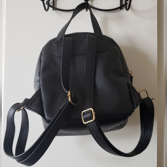 BEBE RINA LOGO SMALL BLACK SIGNATURE LOGO PRINT BACKPACK BAG W/ POUCH - Picture 7 of 12